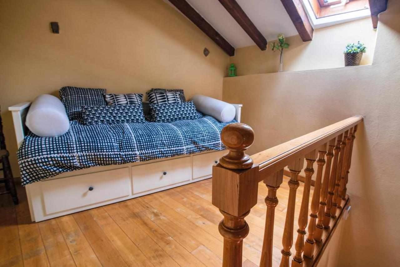 Casa Rural La Carrozal Senda Del Oso Orelleiru Eksteriør bilde