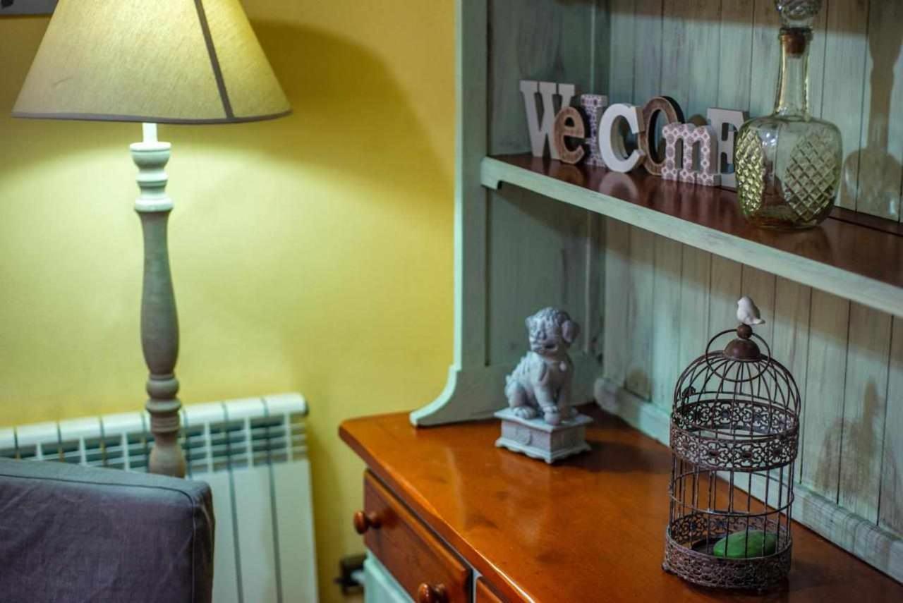 Casa Rural La Carrozal Senda Del Oso Orelleiru Eksteriør bilde
